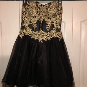 Homecoming Dress (strapless)